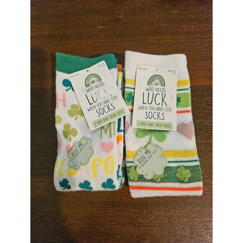 Who needs luck Knee High Socks Womens 4-10 St Patricks Day Shamrock 2 Pair Pack